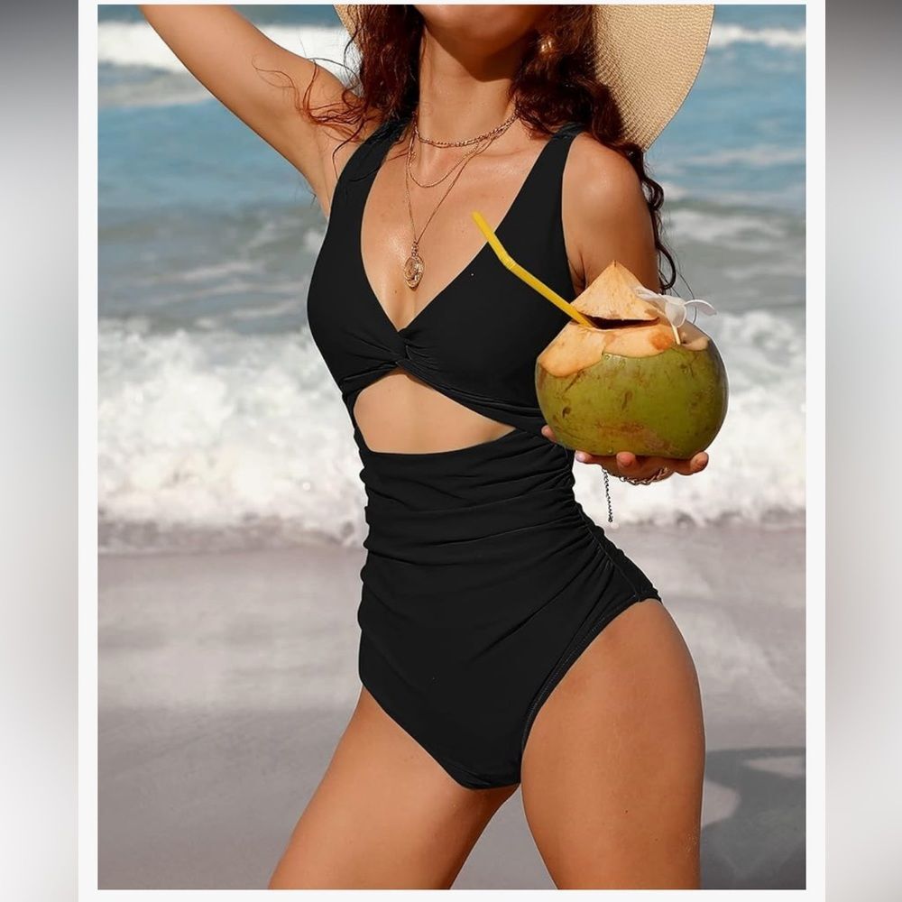 NWT CHARMO UPF 50+ Ruched Front Tummy Conteol Black One-Piece Swimsuit Medium - Picture 3 of 16